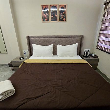Zipcode Stay Agra  Bagian luar foto